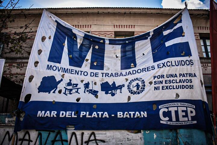 Los Sin Techo: “Hay que luchar y resistir, pero también crear”