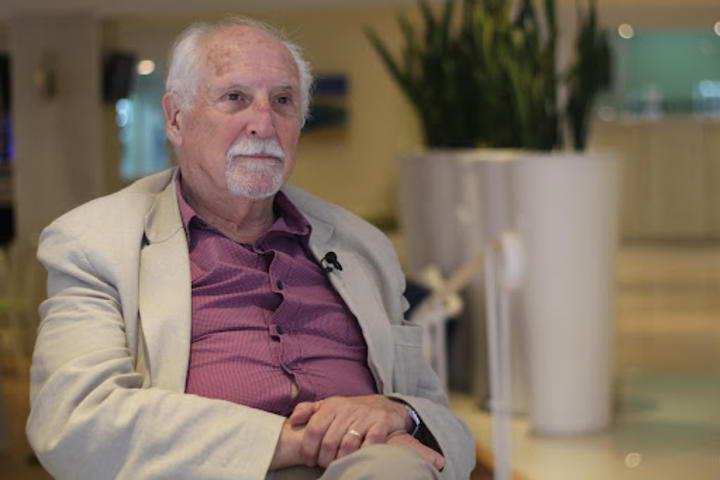 Carlos Vilas: “Necesitamos una nueva ‘actualización doctrinaria’ para hacer frente a los desafíos de este siglo XXI”